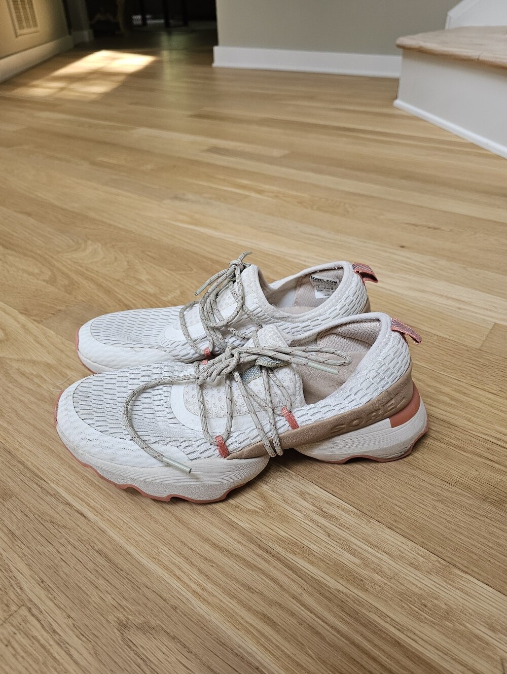 SOREL Kineric Impact Mesb Pink white tan sneakers - Picture 11 of 16